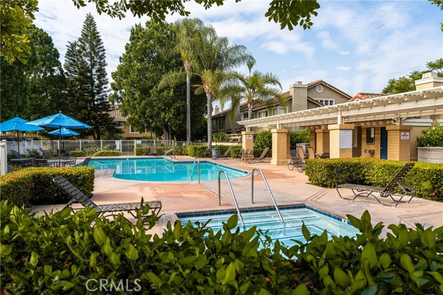 Detail Gallery Image 37 of 38 For 2527 Avenita Alpera, Tustin,  CA 92782 - 2 Beds | 2/1 Baths