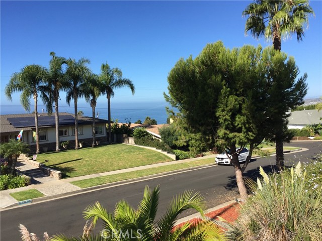 4129 Exultant, Rancho Palos Verdes, California 90275, 3 Bedrooms Bedrooms, ,2 BathroomsBathrooms,Residential,Sold,Exultant,SB22003468