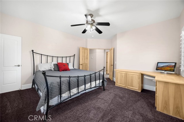 8277 Macron Street, Oak Hills CA: https://media.crmls.org/medias/c8b53d86-9bb9-4248-aa84-7a5729620c6a.jpg
