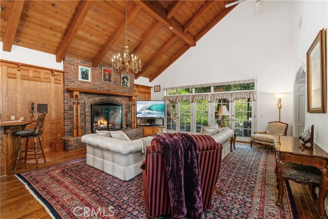 Detail Gallery Image 13 of 42 For 1170 N Englewild Dr., Glendora,  CA 91741 - 5 Beds | 6/1 Baths