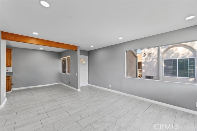 Detail Gallery Image 10 of 49 For 212 S Kraemer Bld #1212,  Placentia,  CA 92870 - 3 Beds | 2 Baths