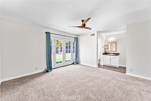 201 W Harvey Avenue, Santa Ana CA: https://media.crmls.org/medias/c8b63be9-dc61-4b97-a6bc-6b60c6d7b19f.jpg