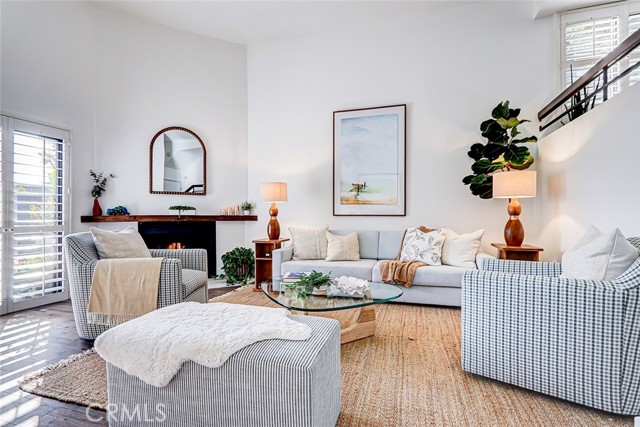 101 Broadway, Redondo Beach, California 90277, 3 Bedrooms Bedrooms, ,2 BathroomsBathrooms,Residential,For Sale,Broadway,SB25056727