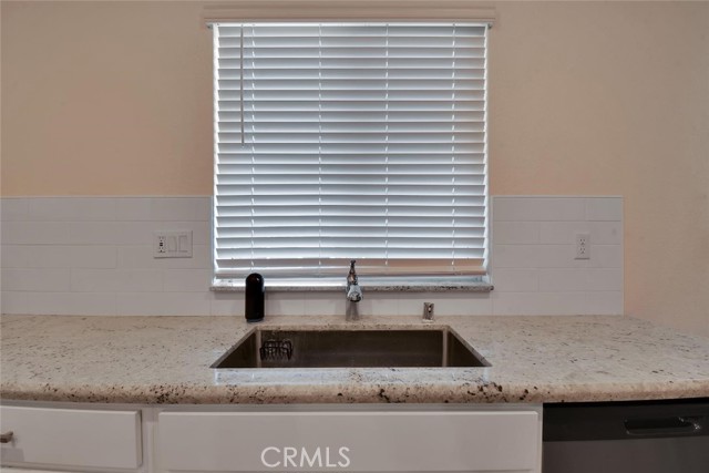 2032 Gatlin Court, Olivehurst CA: https://media.crmls.org/medias/c8b7a842-77ad-4c28-9f08-fc9f2cac4334.jpg