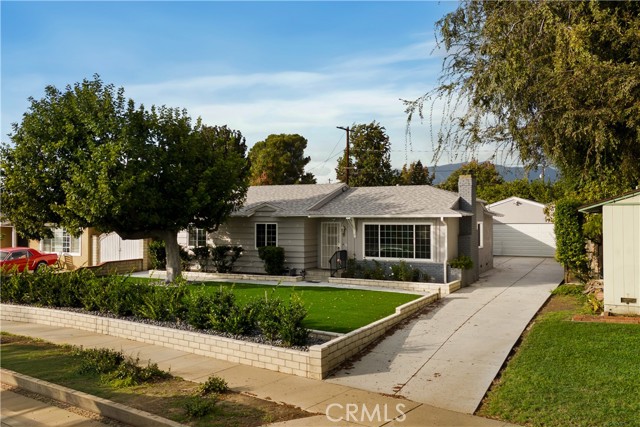 Detail Gallery Image 2 of 23 For 924 W E, Ontario,  CA 91762 - 3 Beds | 1/1 Baths