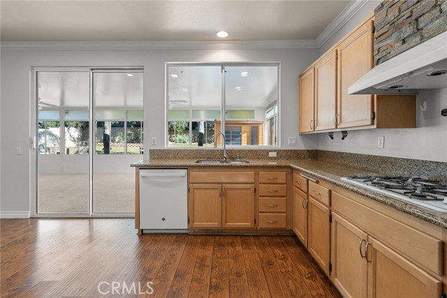 Detail Gallery Image 12 of 57 For 1276 Roberta Ct, Simi Valley,  CA 93065 - 4 Beds | 3 Baths