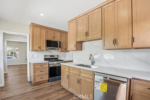 Detail Gallery Image 7 of 28 For 4031 Minerva, Culver City,  CA 90066 - 3 Beds | 1 Baths