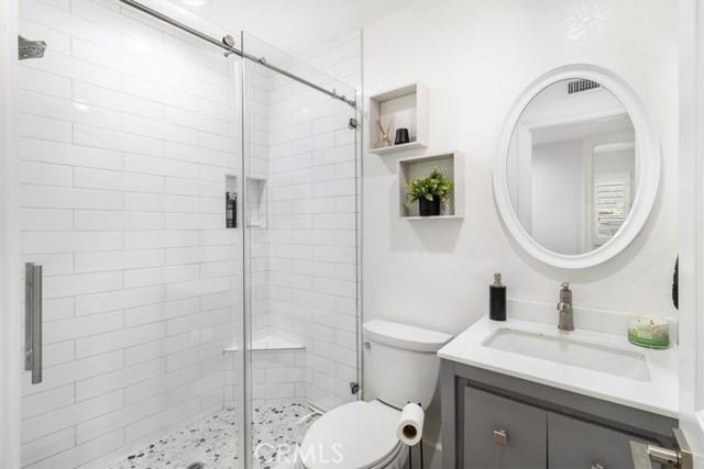 Detail Gallery Image 11 of 33 For 27881 Abadejo, Mission Viejo,  CA 92692 - 5 Beds | 3 Baths