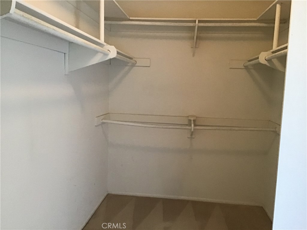 https://media.crmls.org/medias/c8ba6d77-c499-4e52-baca-a586fd8634c7.jpg?preset=X-Large