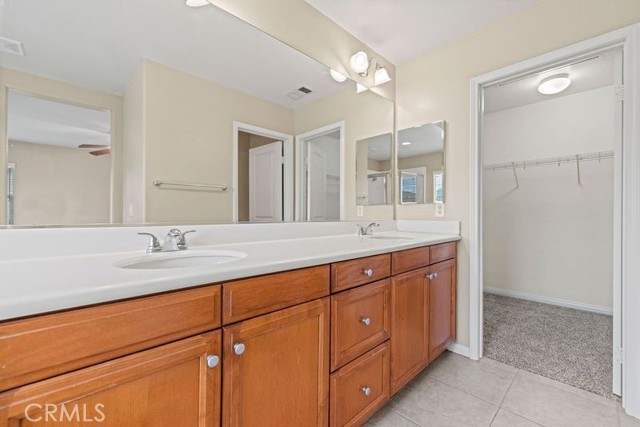 Detail Gallery Image 17 of 32 For 28363 Mirabelle Ln, Saugus,  CA 91350 - 3 Beds | 2/1 Baths