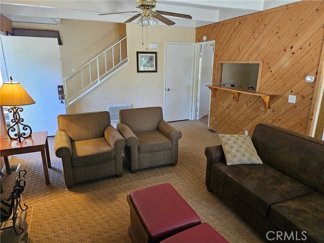 312 Canyon Crest, Lake Arrowhead CA: https://media.crmls.org/medias/c8bbb624-858d-4640-ada5-6b66923df76c.jpg