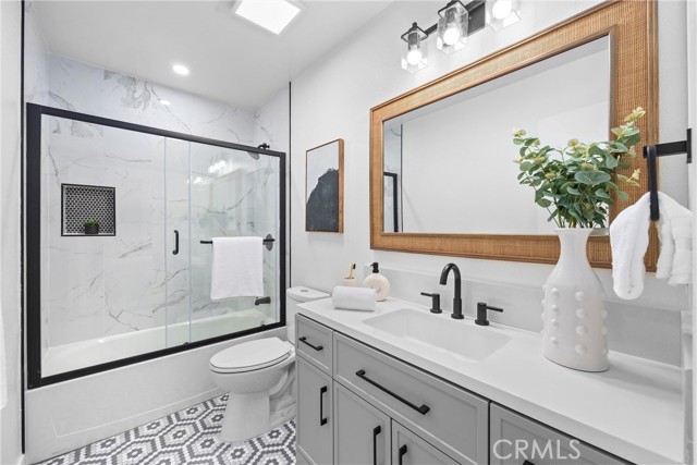 Detail Gallery Image 14 of 23 For 1506 Sycamore Ave, Fullerton,  CA 92831 - 4 Beds | 2 Baths