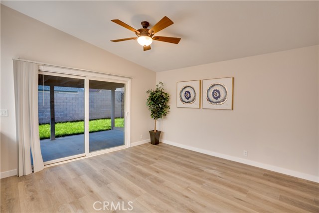 Detail Gallery Image 6 of 22 For 310 W 10th Pl, Beaumont,  CA 92223 - 3 Beds | 2 Baths