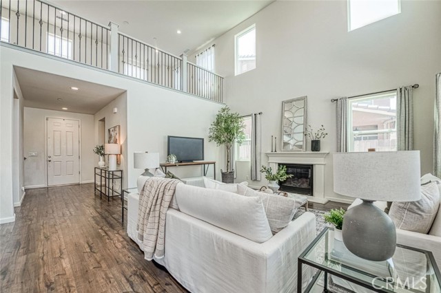 Detail Gallery Image 10 of 38 For 20128 Pescara Ln, Friant,  CA 93626 - 4 Beds | 3/1 Baths