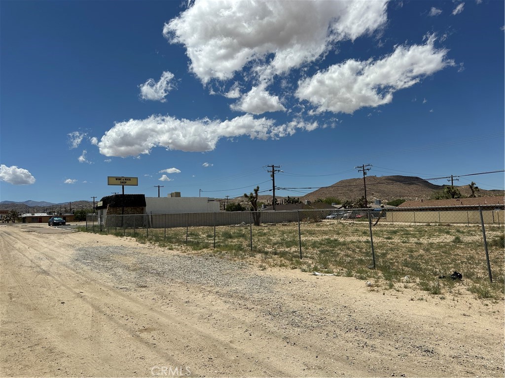 MLS #OC25191484 image #11