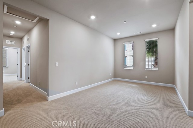 Detail Gallery Image 10 of 24 For 19109 Azul Ln, Huntington Beach,  CA 92648 - 4 Beds | 2/1 Baths