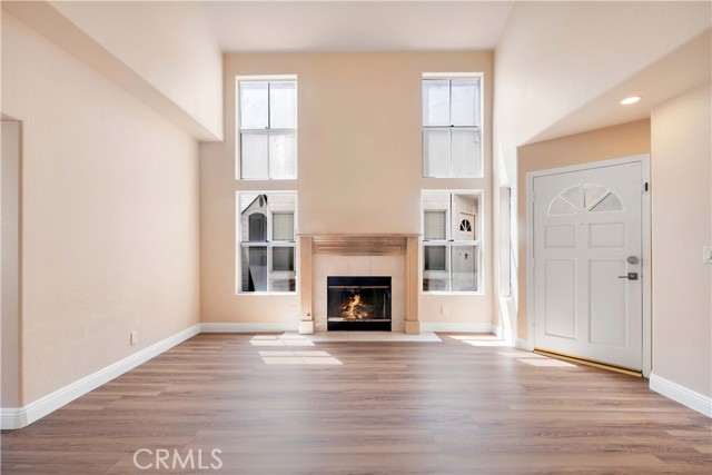 19017 Gault Street, Reseda CA: https://media.crmls.org/medias/c8bf440f-463c-47e3-8b84-d969584b6ab5.jpg