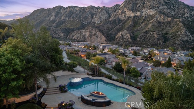 Detail Gallery Image 3 of 23 For 25865 Tulip Grove St, Stevenson Ranch,  CA 91381 - 5 Beds | 4 Baths