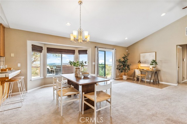 Detail Gallery Image 14 of 55 For 31021 Blue Heron, Coarsegold,  CA 93614 - 4 Beds | 3 Baths