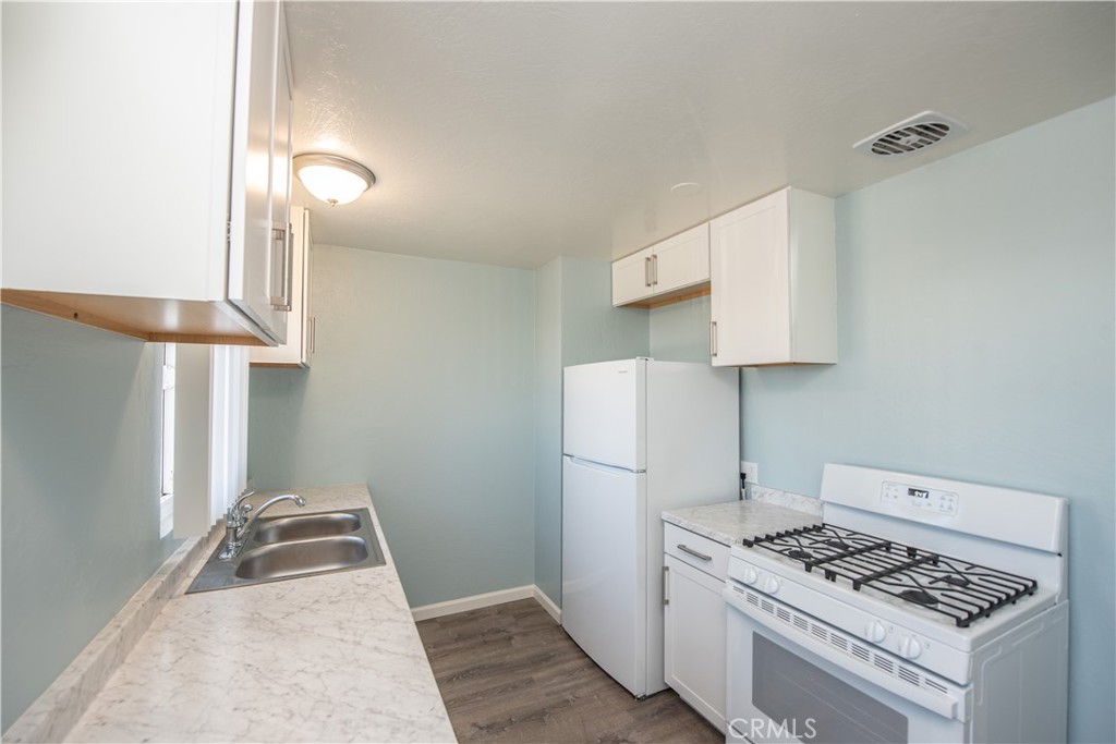 110 Freeman Street - photo 19