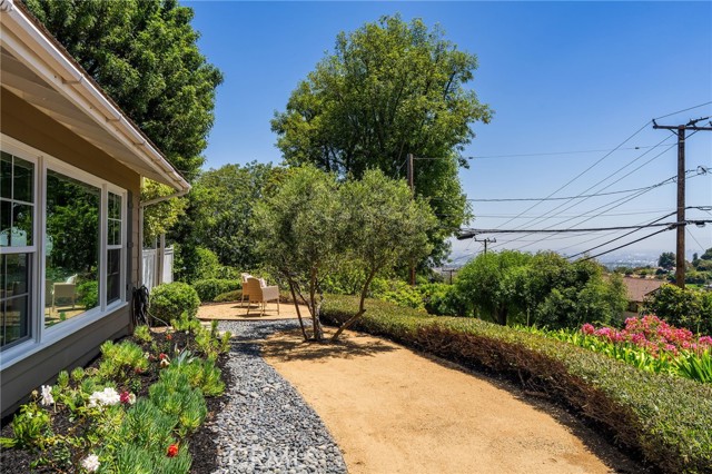 Image 35 of 38 For 27317 Sunnyridge Road
