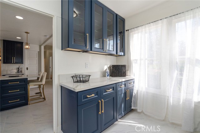 Detail Gallery Image 16 of 75 For 24 W Hilton Ave, Redlands,  CA 92373 - 5 Beds | 4 Baths