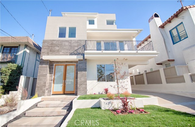 212 Irena Avenue, Redondo Beach, California 90277, 3 Bedrooms Bedrooms, ,2 BathroomsBathrooms,Residential,Sold,Irena,SB17011724