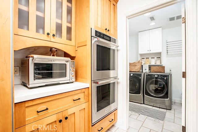 Detail Gallery Image 8 of 24 For 2012 Diana Lane, Newport Beach,  CA 92660 - 4 Beds | 4 Baths