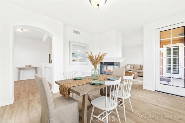 Detail Gallery Image 7 of 52 For 5142 Warner #112,  Huntington Beach,  CA 92649 - 2 Beds | 2 Baths