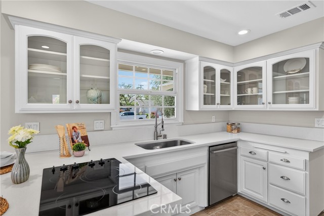 Detail Gallery Image 23 of 59 For 2225 E Grove Ave, Orange,  CA 92867 - 4 Beds | 3 Baths