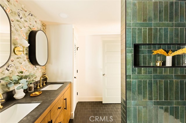 215 Branch Street, Los Angeles CA: https://media.crmls.org/medias/c8c30262-78d3-4546-9f65-7e29dc17cd9e.jpg