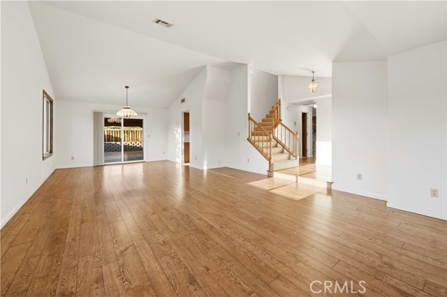 Detail Gallery Image 6 of 35 For 31237 Silverset, Acton,  CA 93510 - 4 Beds | 3 Baths