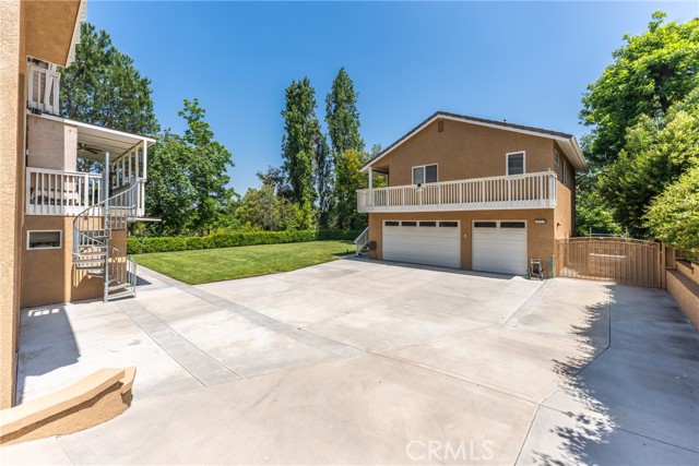 1377 Knoll Road, Redlands CA: https://media.crmls.org/medias/c8c38226-c208-4881-a8b2-121156004d17.jpg