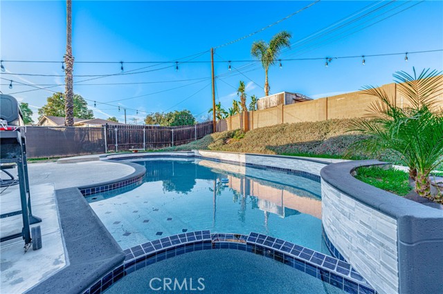 Detail Gallery Image 37 of 43 For 1687 Sunrise Way, Corona,  CA 92882 - 4 Beds | 1/1 Baths