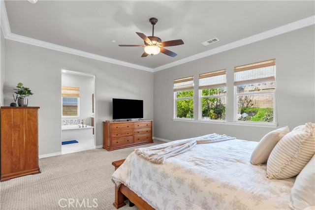 Detail Gallery Image 27 of 71 For 22385 Copper Mountain Ct, Saugus,  CA 91350 - 5 Beds | 5 Baths