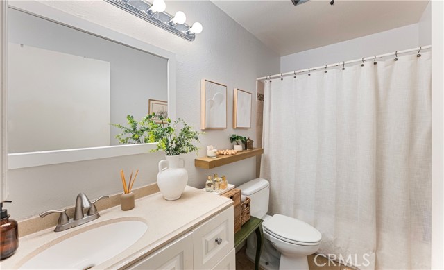 Photo #10: OC24147418 Listing 