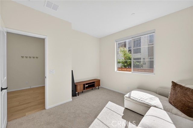 Detail Gallery Image 16 of 41 For 4091 S Wildflax Paseo, Ontario,  CA 91761 - 3 Beds | 3 Baths