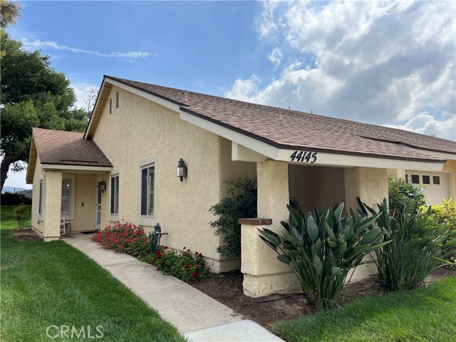 44145 Village 44 photo 2