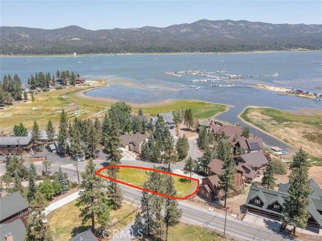 Detail Gallery Image 1 of 6 For 515 Lakeview Ct, Big Bear Lake,  CA 92315 - – Beds | – Baths