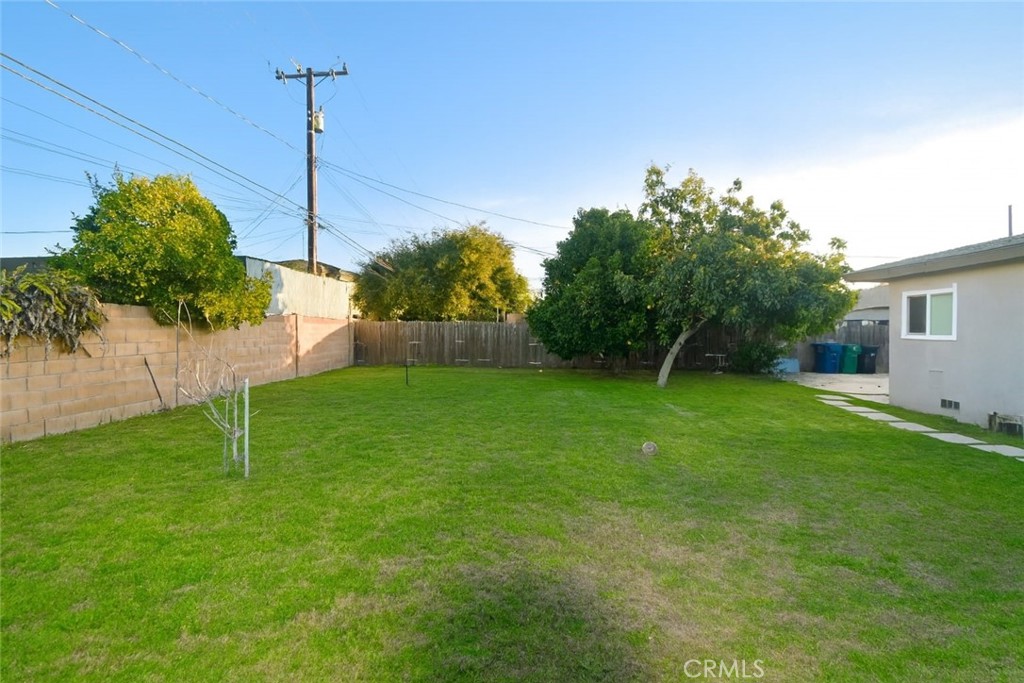 MLS #OC25258593 image #16