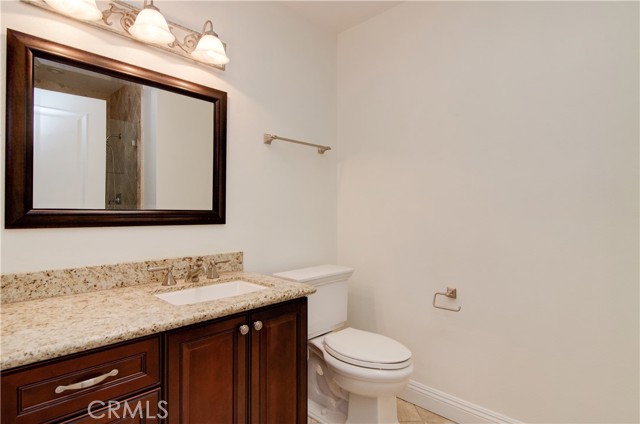 8566 Fallbrook Circle, Huntington Beach CA: https://media.crmls.org/medias/c8c6498d-9111-472f-a34e-c6538c31fea8.jpg