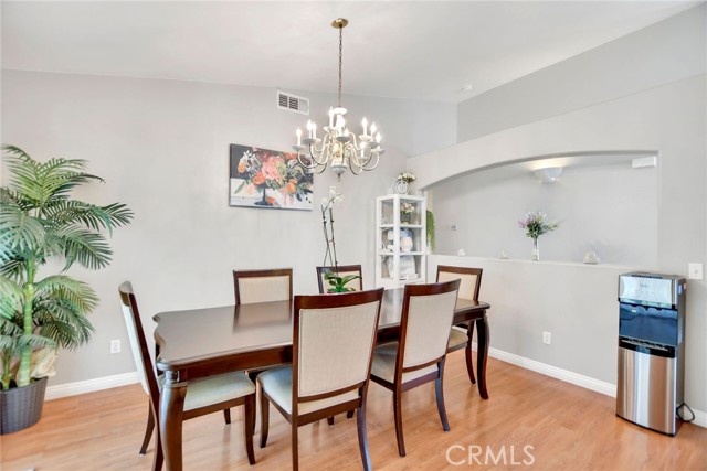 Detail Gallery Image 12 of 31 For 8844 Morgan Trail Dr, Jurupa Valley,  CA 92509 - 4 Beds | 2 Baths