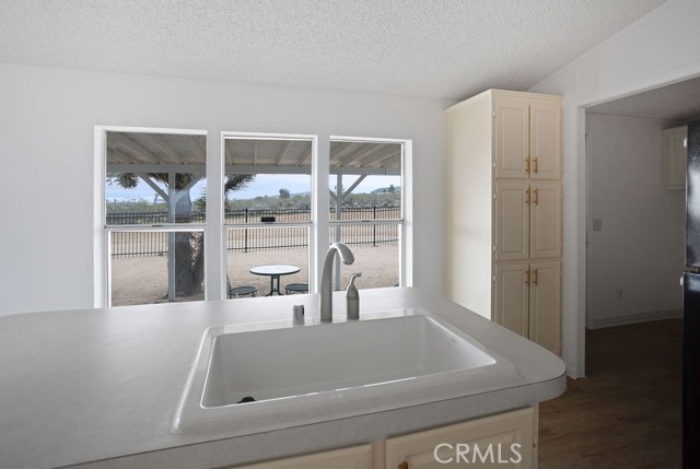 Detail Gallery Image 13 of 44 For 56015 Napa St, Yucca Valley,  CA 92284 - 3 Beds | 2 Baths