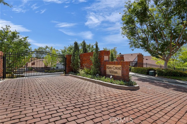 Detail Gallery Image 34 of 34 For 971 S Rim Crest Dr #1,  Anaheim Hills,  CA 92807 - 2 Beds | 2 Baths