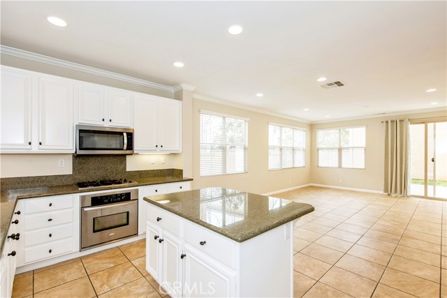 Detail Gallery Image 13 of 64 For 23 Prickly Pear, Irvine,  CA 92618 - 4 Beds | 3 Baths