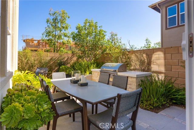 Detail Gallery Image 6 of 51 For 263 Siena, Lake Forest,  CA 92630 - 4 Beds | 3/1 Baths