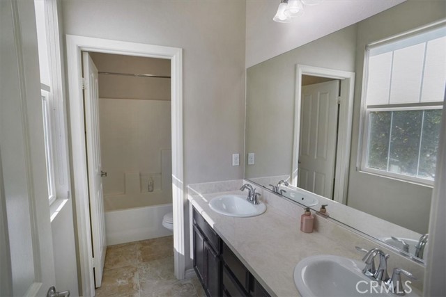 Detail Gallery Image 21 of 35 For 28675 Vista Del Rio Dr, Valencia,  CA 91354 - 4 Beds | 3/1 Baths