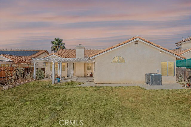2121 Begonia Court, Hemet CA: https://media.crmls.org/medias/c8c7adf0-c3df-4242-b9e2-d65b85d441a4.jpg