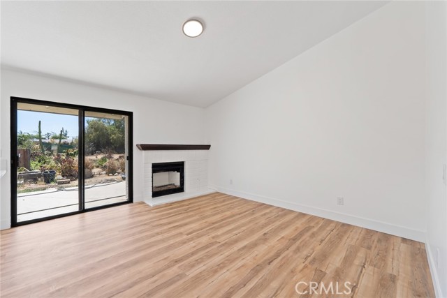 Detail Gallery Image 13 of 38 For 18085 Golden Leaf Ln, Woodcrest,  CA 92504 - 4 Beds | 3 Baths