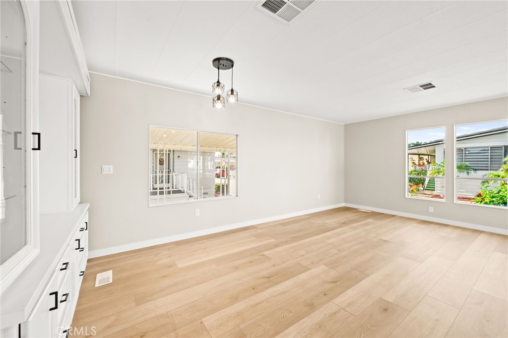 MLS #SW25266398 image #14